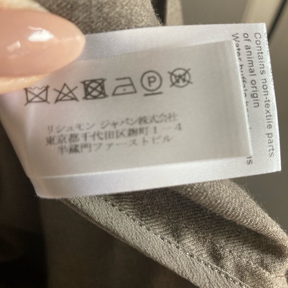 Chloe made in Italy neutral color dress - Picture 5 of 11